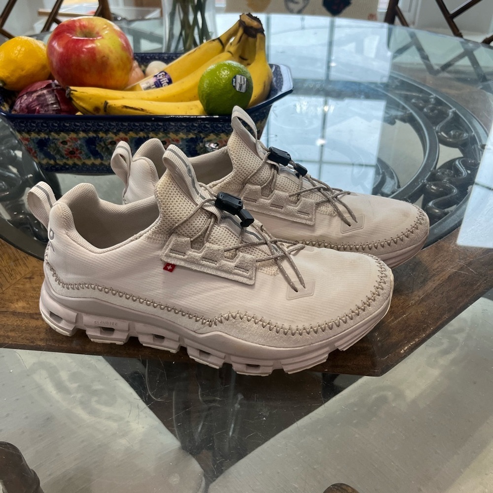 On cloud womens 8 cloudaway